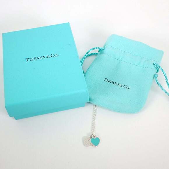 TIFFANY Authentic Silver Heart Necklace - Picture 9 of 10